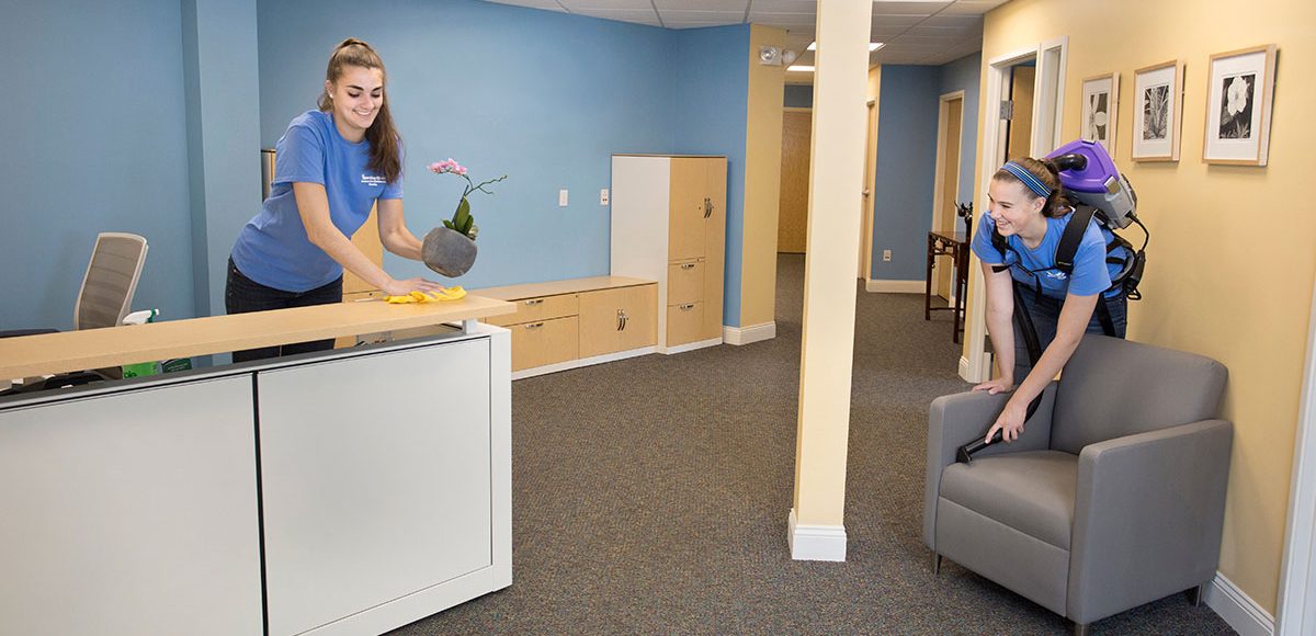 Maine retail cleaning service